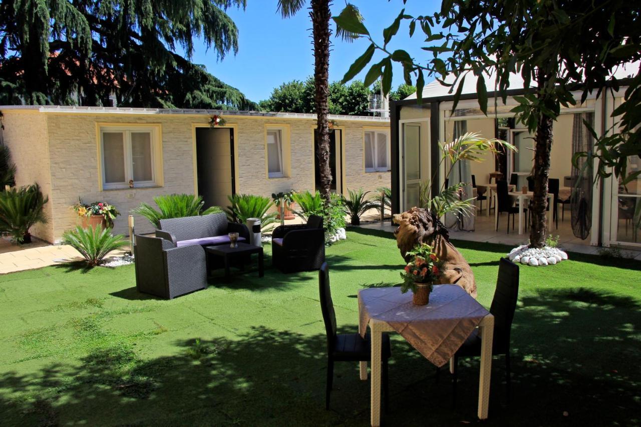 Bed and Breakfast Exclusive Passion Rho Exterior foto