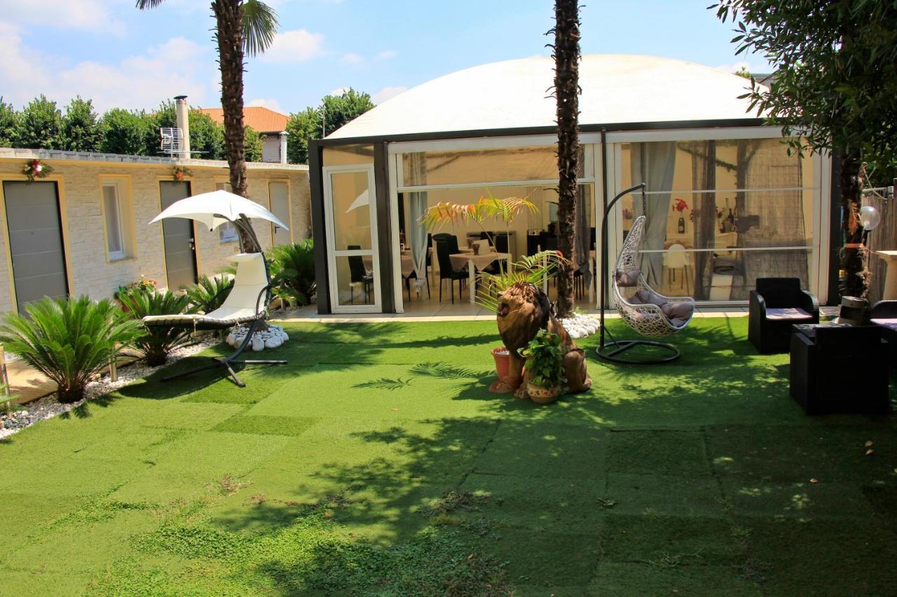 Bed and Breakfast Exclusive Passion Rho Exterior foto