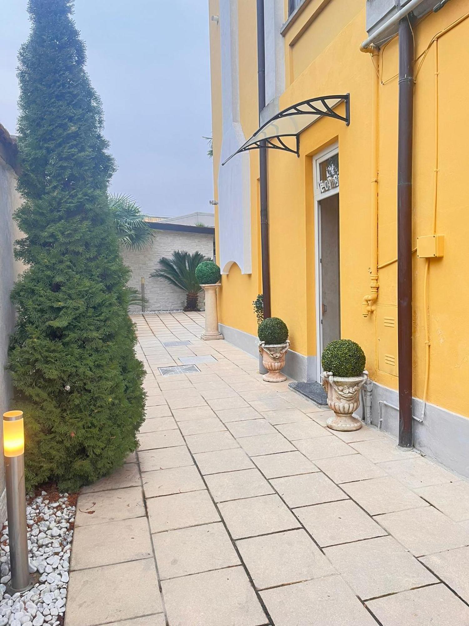 Bed and Breakfast Exclusive Passion Rho Exterior foto